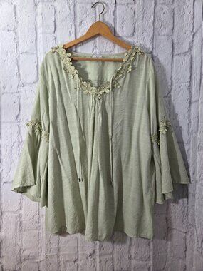 Studio 1886 1X Light Sage Lace Applique Neck Tiered Bell Sleeve Peasant Blouse